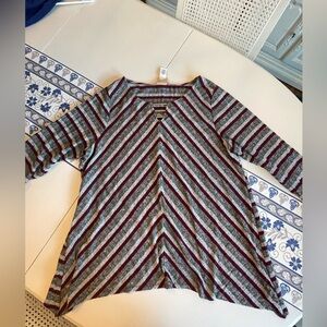 Women’s knit tunic